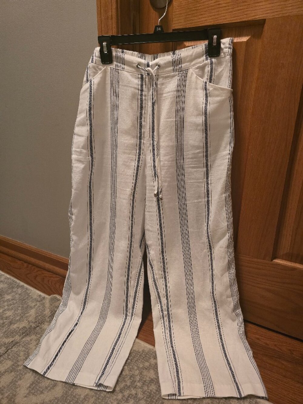 Chico's white and black striped linen pants size 1.5, which is a 10-12